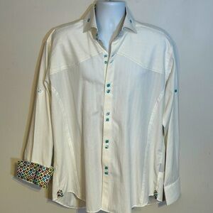 Mens shirt with blue bottons and floral detail XXL